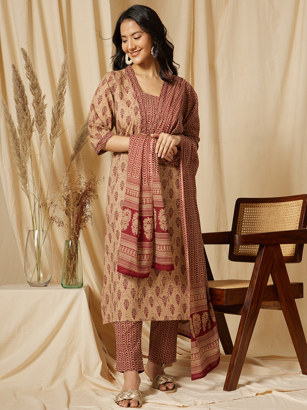 Beige And Maroon Ethnic Motifs Printed Cotton Suit Set