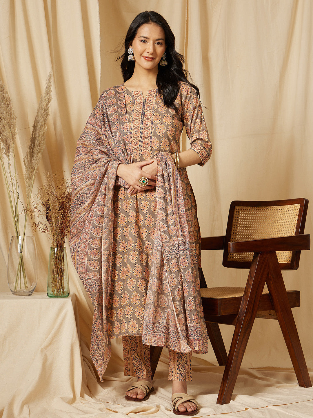 Grey Ethnic Motifs Printed Cotton Suit Set