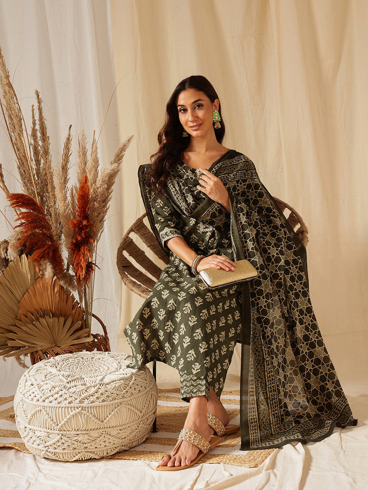 Green Ethnic Motif Printed Cotton Suit Set