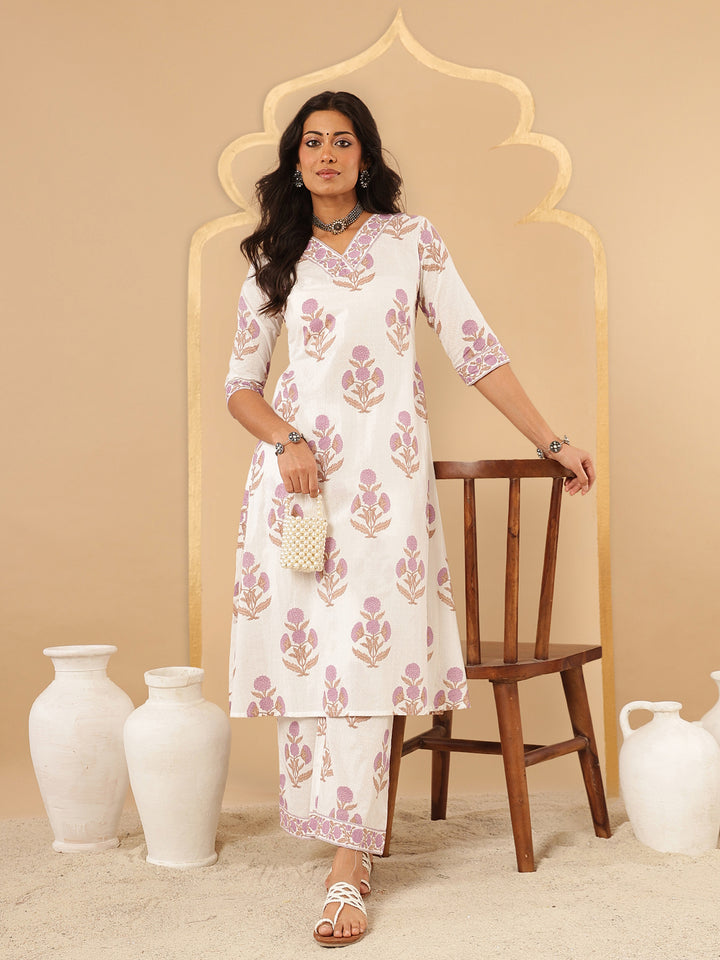 Lavender Floral Printed Kurta Set