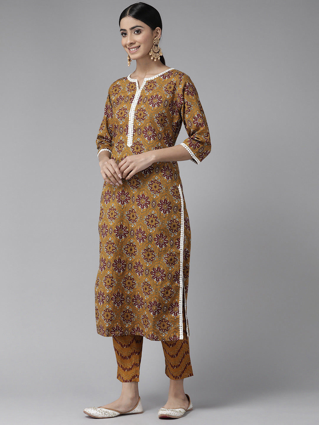 Mustard Ethnic Motifs Printed Pure Cotton Suit Set