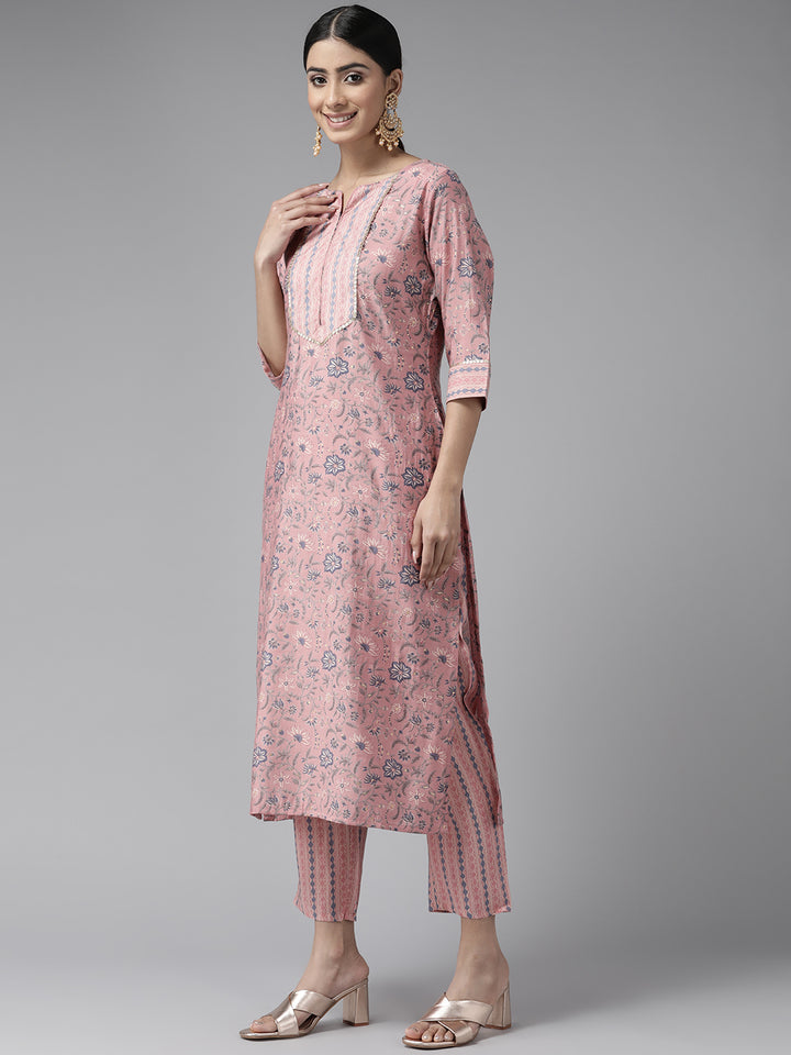 Peach Floral Printed Chanderi Silk Suit Set